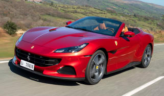 Ferrari Portofino M - front tracking